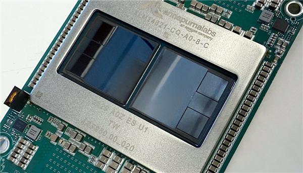 亚马逊新款AI芯片Trainium3上市 训练AI模型成本可降50%