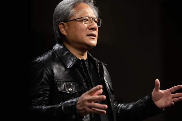 英伟达计划卖中国厂商200万颗！H200芯片价格浮现：单颗18.8万、模块150万/套