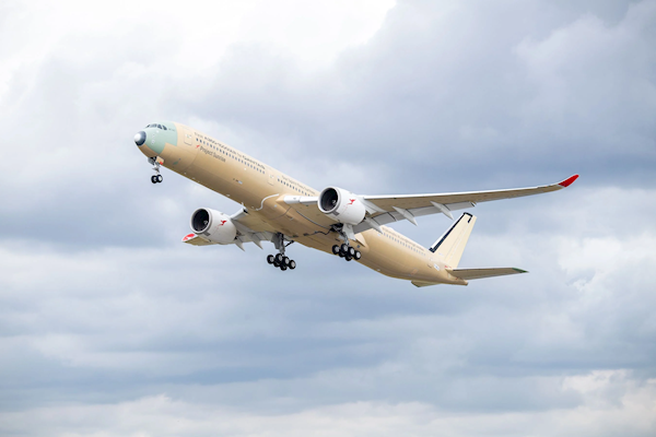 人类最大航程客机登场!空客A350-1000ULR首飞成功 悉尼伦敦22小时直达