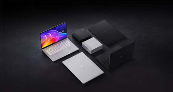 华硕推出ProArt P14/P16笔记本:搭载英伟达RTX Spark 最高128GB内存